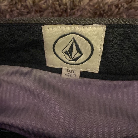 Volcom mens shorts modern stretch gray - Picture 2 of 3